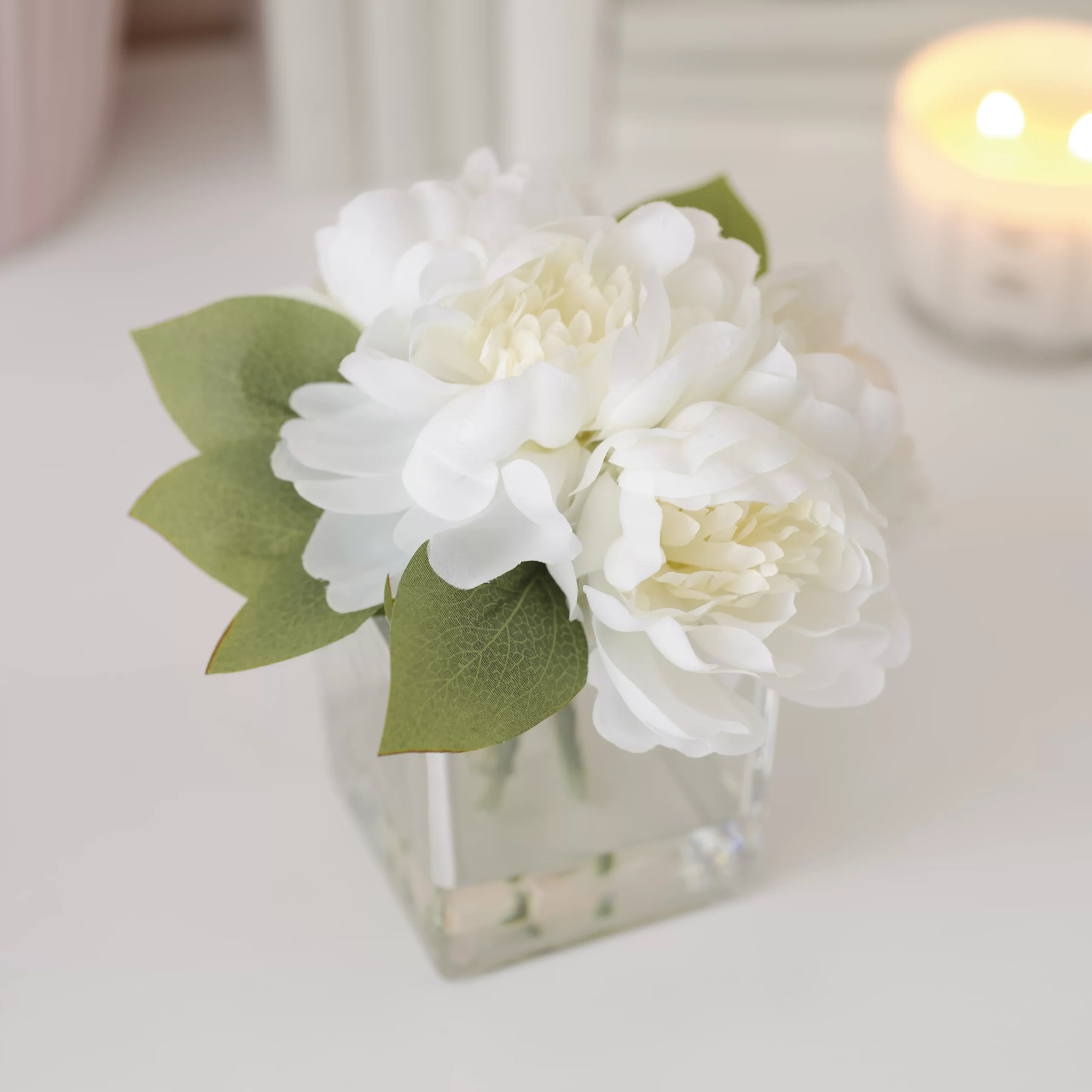 19cm White Roses Artificial Plant In Clear Square Glass Vase 5 19cm White Roses Artificial Plant In Clear Square Glass Vase - Image 3