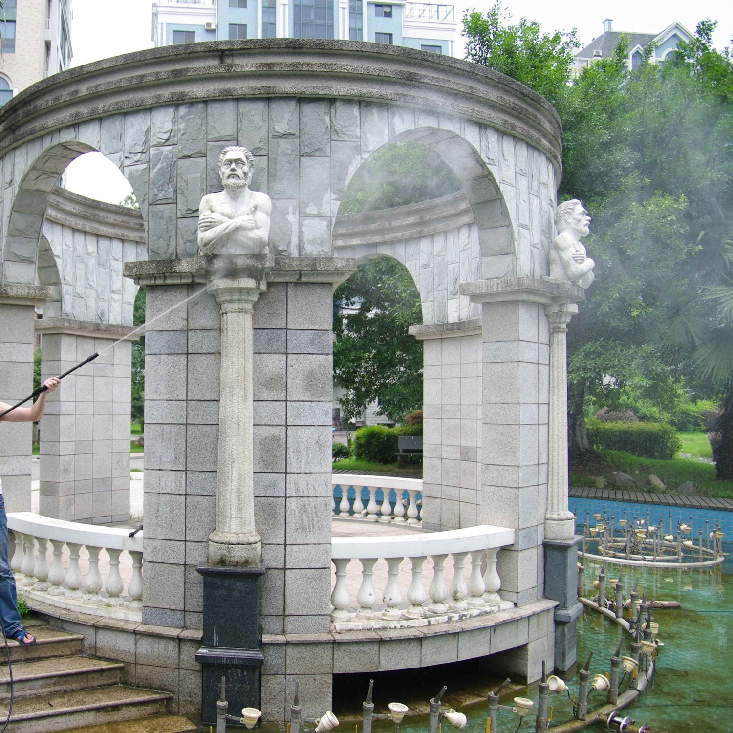 Auto-stop Corded Pressure Washer 1.4kW FPHPC100 7 Auto-stop Corded Pressure Washer 1.4kW FPHPC100 - Image 5