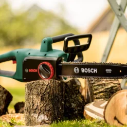 Bosch UniversalChain35 1.8W Mains Fed Corded 350mm Chainsaw 10 Bosch UniversalChain35 1.8W Mains Fed Corded 350mm Chainsaw -Greenie Shop bosch universalchain35 1 8w mains fed corded 350mm chainsaw4059952608167 03i bq
