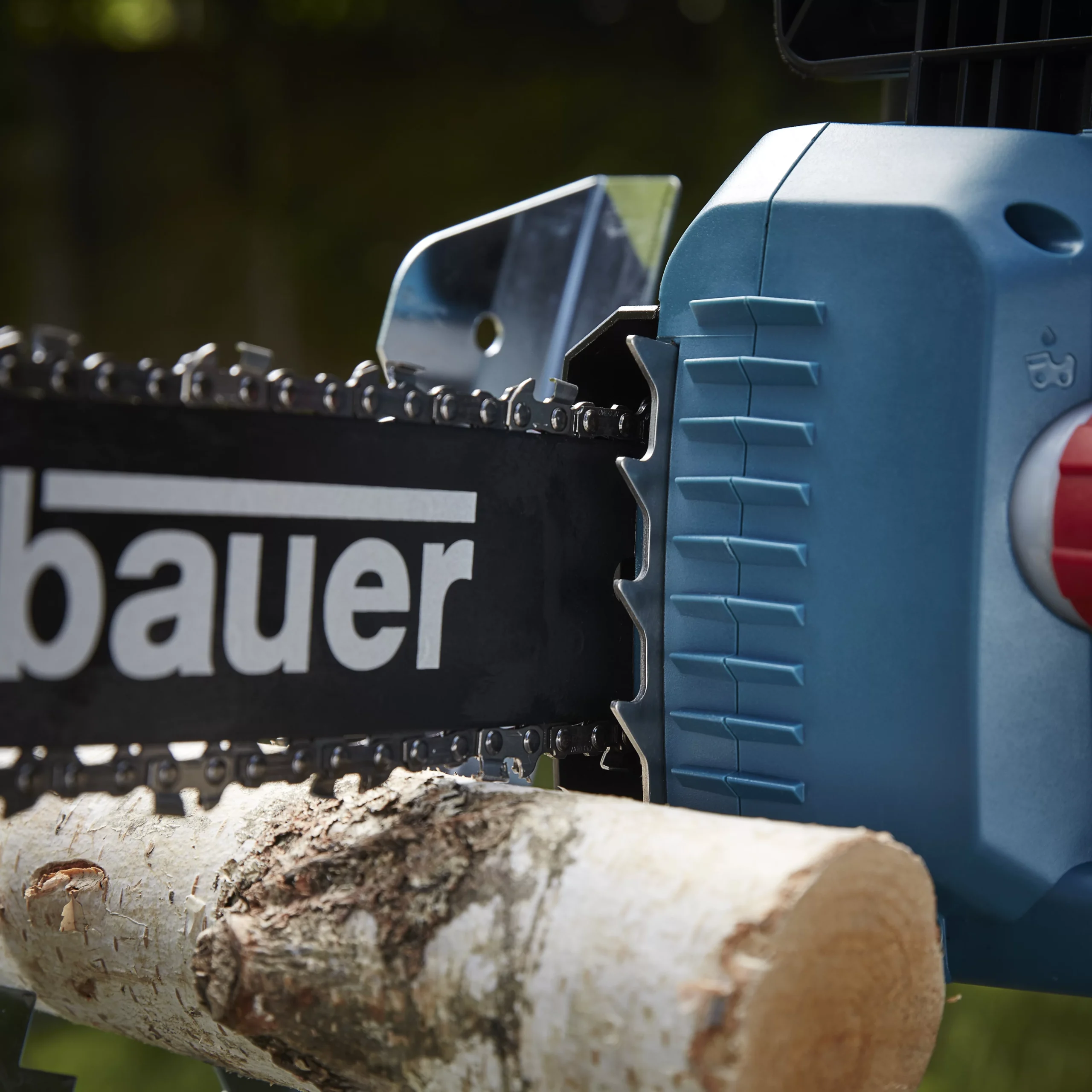 Erbauer ECSG18-Li 18V Cordless 300mm Chainsaw 9 Erbauer ECSG18-Li 18V Cordless 300mm Chainsaw - Image 7