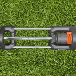 Gardena Aquaroll Oscillating Sprinkler 9 Gardena Aquaroll Oscillating Sprinkler -Greenie Shop gardena aquaroll oscillating sprinkler4066407004160 03i bq