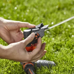 Gardena Pulse Sprinkler 11 Gardena Pulse Sprinkler -Greenie Shop gardena pulse sprinkler4078500814102 02i bq