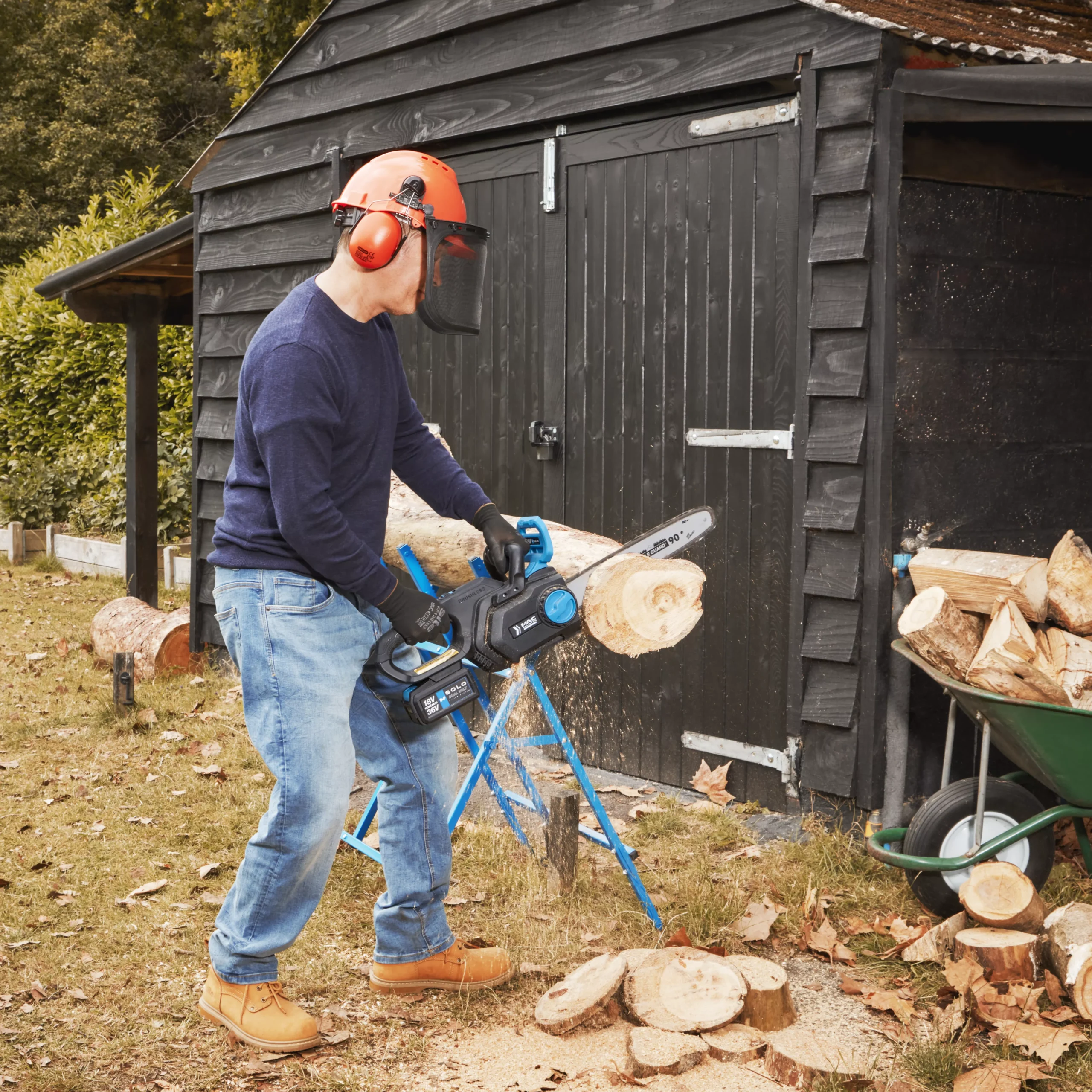 Mac Allister MCS3630-Li 36V Cordless 254mm Chainsaw 8 Mac Allister MCS3630-Li 36V Cordless 254mm Chainsaw - Image 6