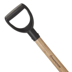 Magnusson Wooden Square D Handle Shovel -Greenie Shop magnusson wooden square d handle shovel5059340086583 37c