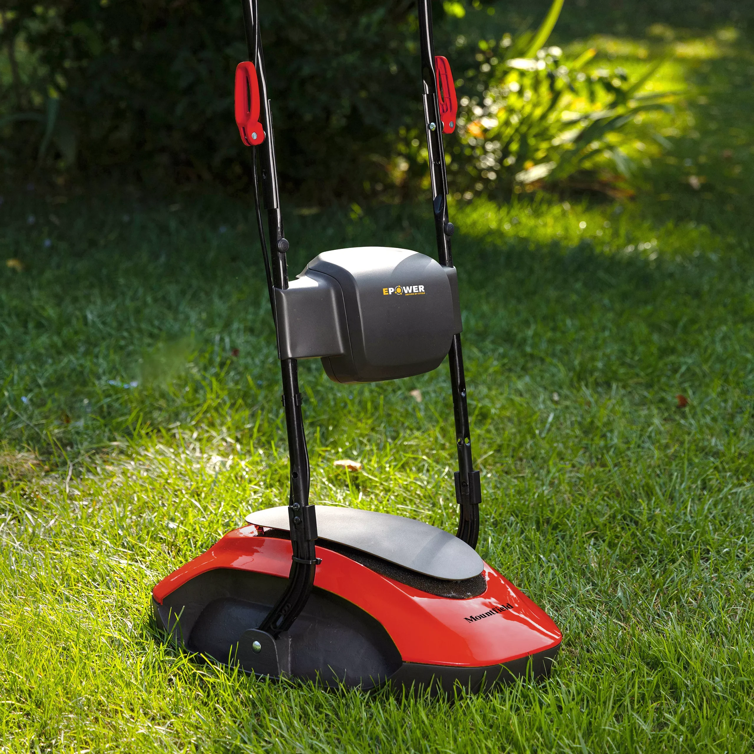 Mountfield Freedom100 Typhoon 30 Li Kit Cordless 20V Hover Lawnmower 7 Mountfield Freedom100 Typhoon 30 Li Kit Cordless 20V Hover Lawnmower - Image 5