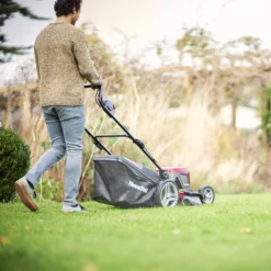 Mountfield Freedom500 Empress 46 Li Kit Cordless 48V Rotary Lawnmower -Greenie Shop mountfield freedom500 empress 46 li kit cordless 48v rotary lawnmower8008984854352 02i bq