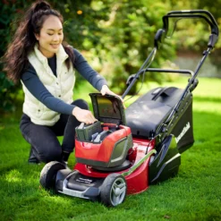 Mountfield Freedom500 Range Empress 41 R Li Kit / 299439073/M22 Cordless 48V Rotary Lawnmower -Greenie Shop mountfield freedom500 range empress 41 r li kit 299439073 m22 cordless 48v rotary lawnmower8008984851429 22c