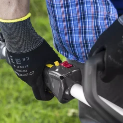 Stiga 380mm Petrol GT 330 A / 287110102/ST2 Grass Trimmer 16 Stiga 380mm Petrol GT 330 A / 287110102/ST2 Grass Trimmer -Greenie Shop stiga 380mm petrol gt 330 a 287110102 st2 grass trimmer8008984853379 04i