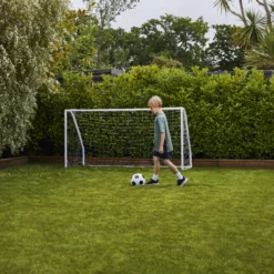 Verve Family & Sports Grass Seeds, 1.5kg -Greenie Shop verve family sports grass seeds 1 5kg3663602947516 07i