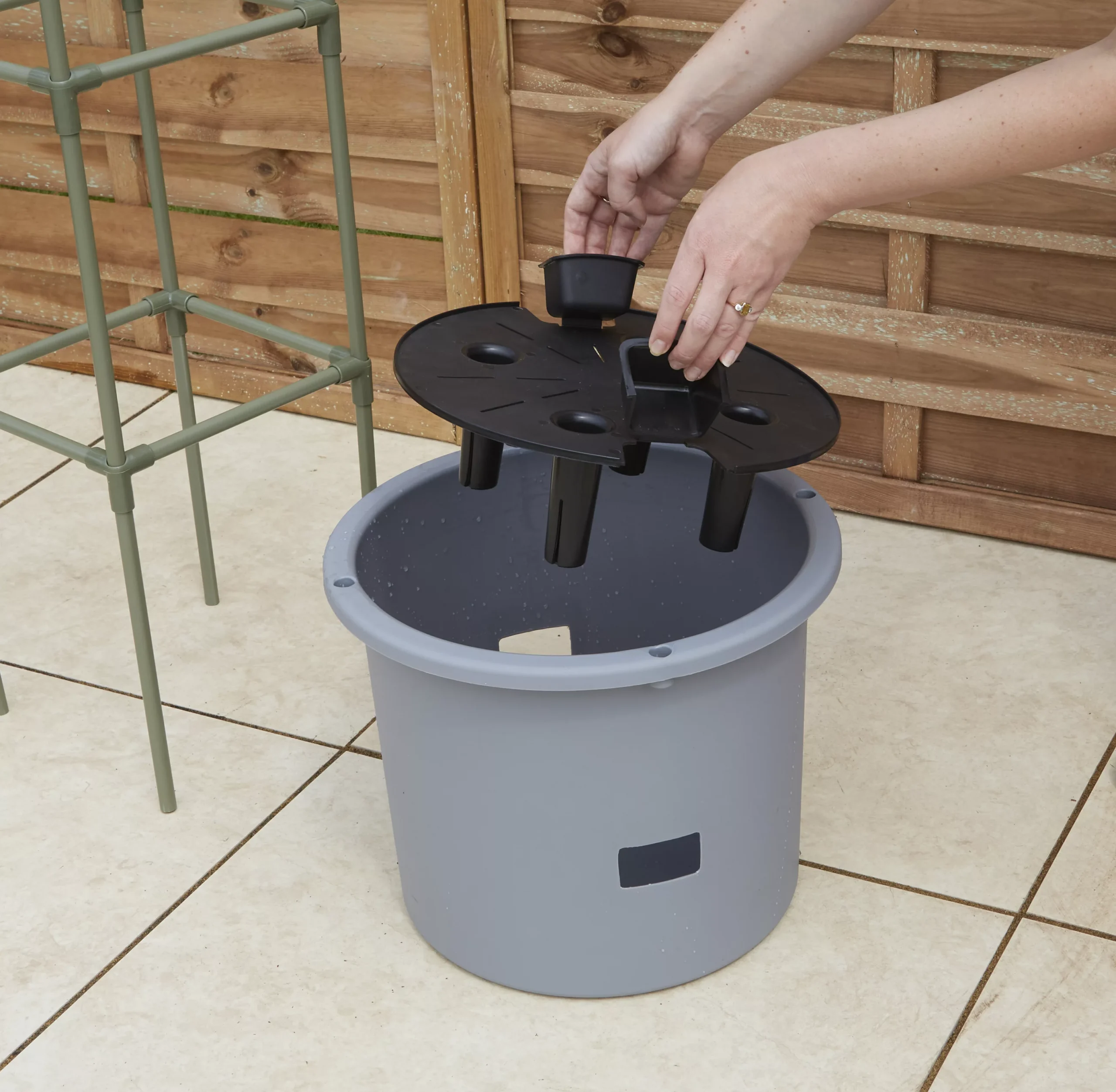 Verve Grey Round Planter 6 Verve Grey Round Planter - Image 4