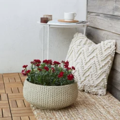 Verve Kulun Beige Knitted Effect Fibreclay Circular Plant Pot (Dia)37cm -Greenie Shop verve kulun beige knitted effect fibreclay circular plant pot dia 37cm5059340328409 01i