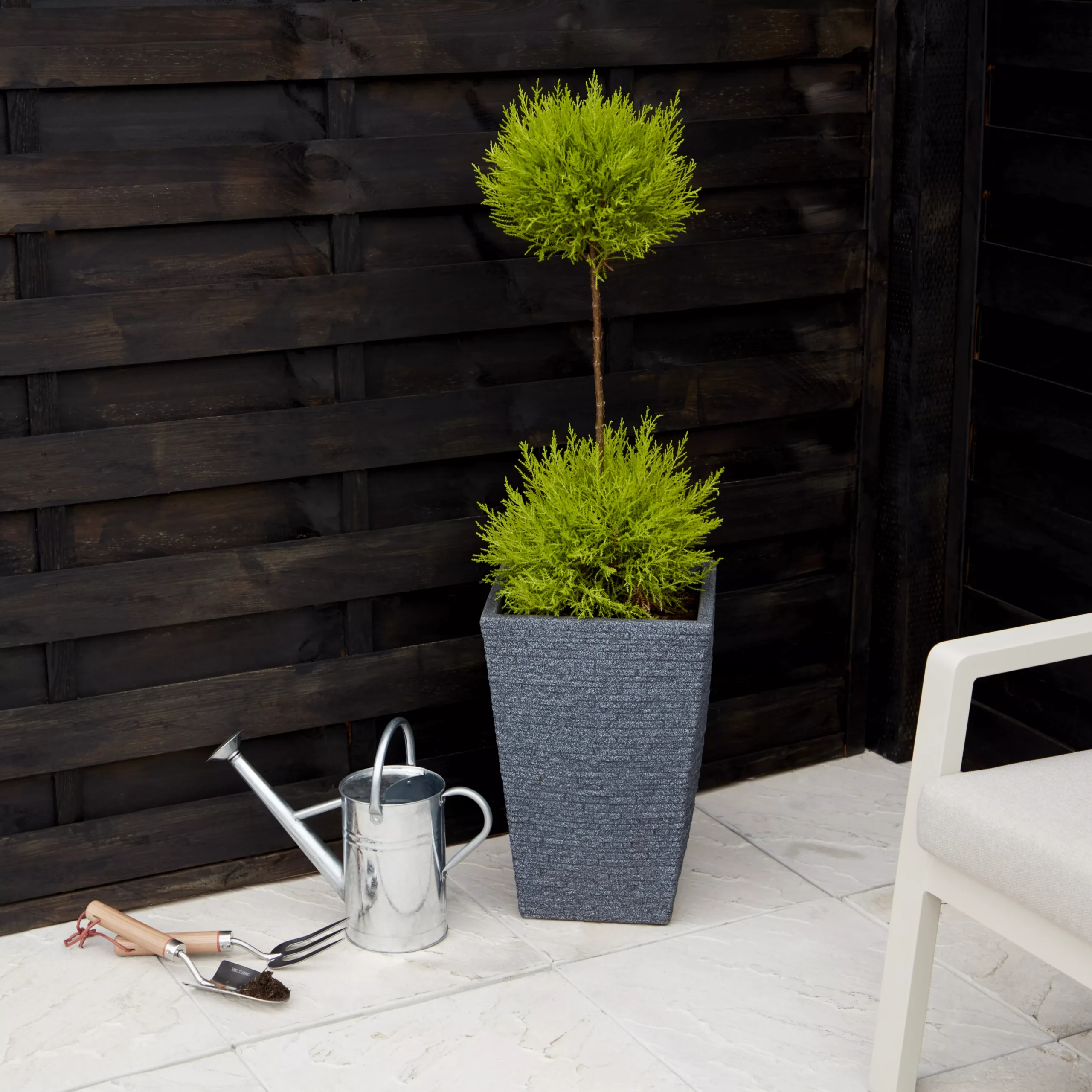 Verve Sinni Grey Square Planter 4 Verve Sinni Grey Square Planter - Image 2